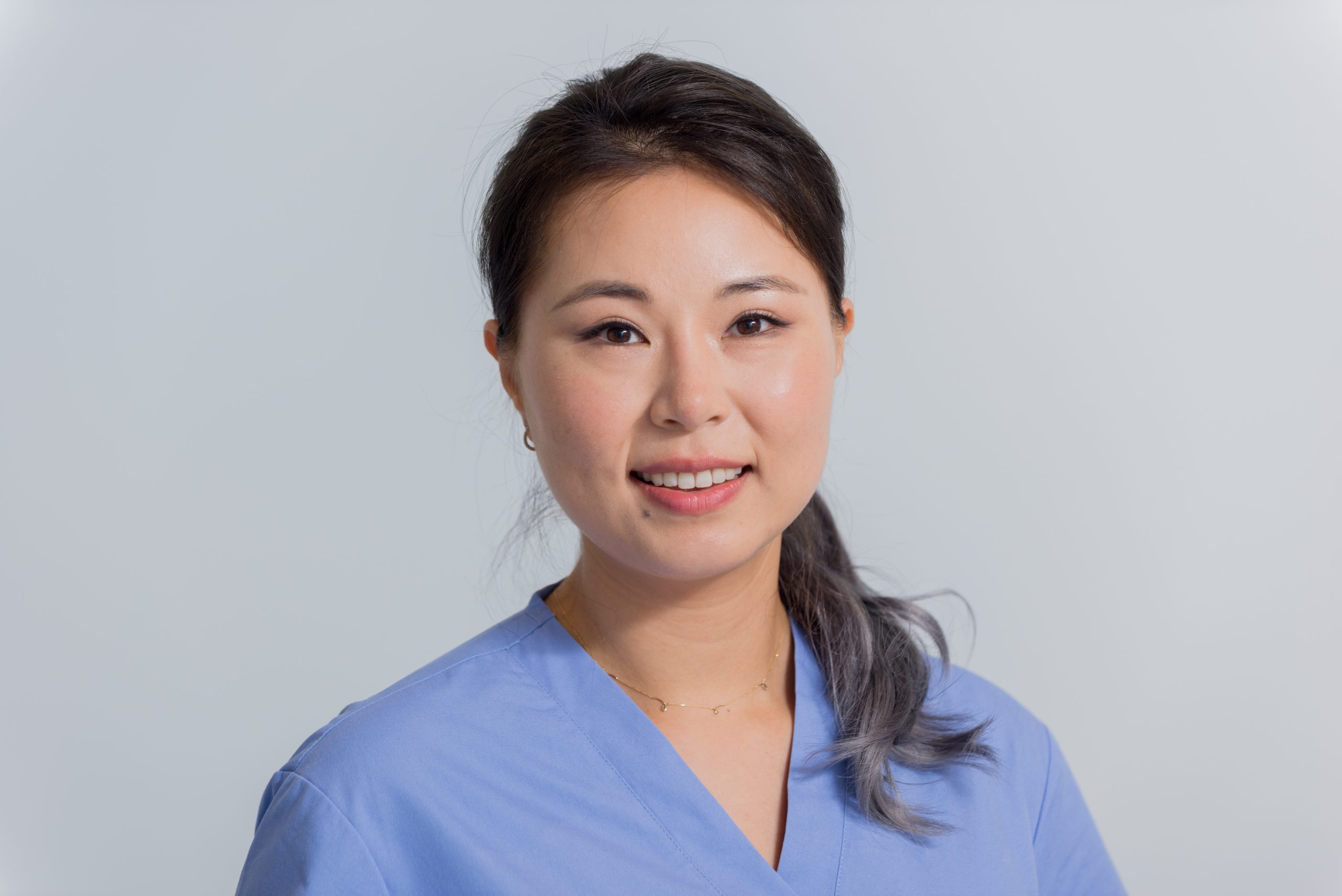 Dr Esther Kim